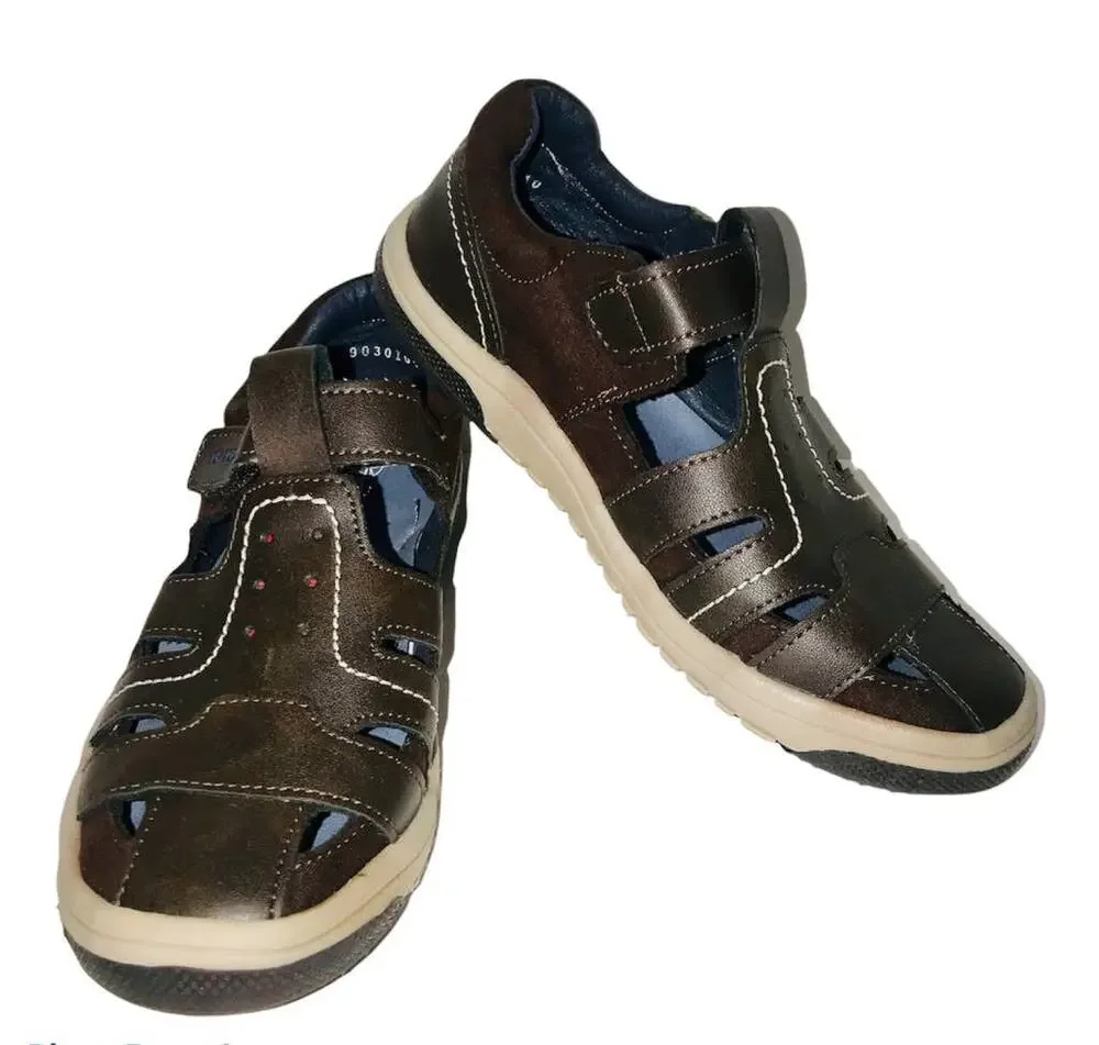 Yuyin Lykan Boys Leather Sneaker/Sandals Size Eur 21.5 US 5.5-6